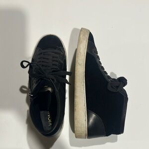 Vionic Splendid Tori zip lace Black High-Top Sneakers with white soles size 7